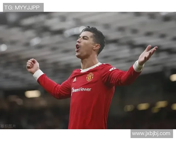 圣保利与汉堡激战正酣比分结果揭晓引发球迷热议 圣保利与汉堡激战正酣比分结果揭晓引发球迷热议